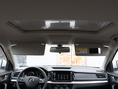 2018款 1.5L 手动舒适版 国V