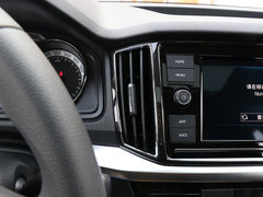 2018款 1.5L 手动舒适版 国V