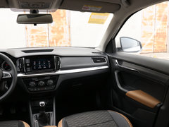 2018款 1.5L 手动舒适版 国V