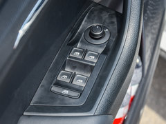 2018款 1.5L 自动舒适版 国V