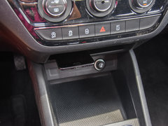 2018款 1.5L 自动舒适版 国V