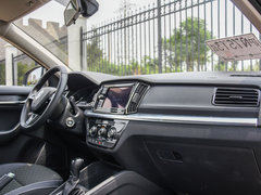 2018款 1.5L 自动舒适版 国V