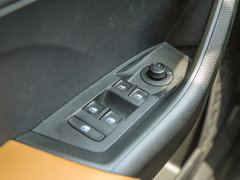 2018款 1.5L 自动舒适版 国V