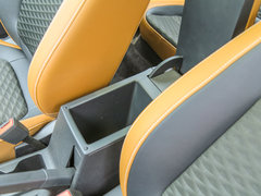 2018款 1.5L 自动舒适版 国V