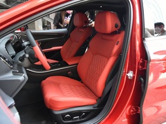 2020款 EV 四驱高性能版旗舰型
免税
