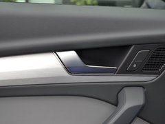 2018款 40 TFSI 荣享时尚型 国V