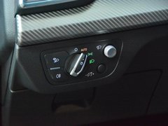 2018款 45 TFSI 尊享豪华运动型 国V