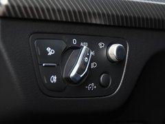2018款 45 TFSI 尊享豪华运动型 国V