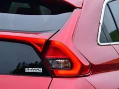 2018款 1.5T CVT两驱无畏版
