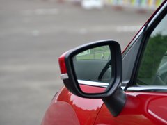 2018款 1.5T CVT两驱无畏版