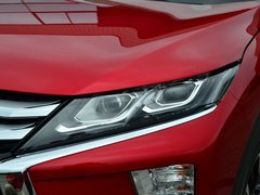 2018款 1.5T CVT两驱无畏版