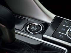 2018款 1.5T CVT两驱无畏版
