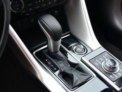 2018款 1.5T CVT两驱无畏版