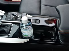 2018款 1.5T CVT两驱无畏版