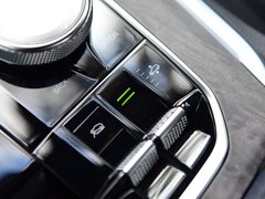 2019款 xDrive40i M运动套装