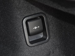 2018款 220i 豪华套装