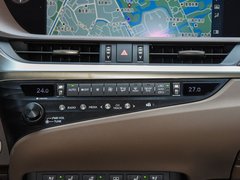 2018款 300h 行政版 国V