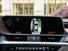 2018款 300h 行政版 国V