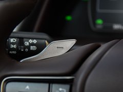 2018款 300h 行政版 国V