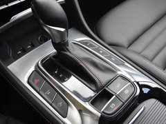 2018款 30T 自动两驱Trophy荷尔蒙超燃版