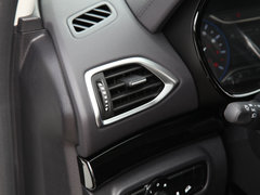 2018款 200T 手动两驱精英版