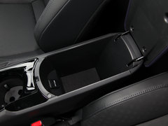 2018款 2.0L 奕驰版 国V
