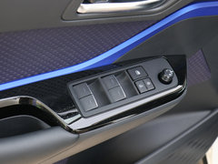 2018款 2.0L 奕驰版 国V