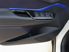 2018款 2.0L 奕驰版 国V