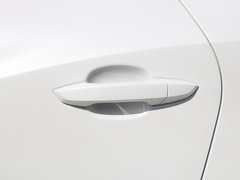 2018款 1.5T 自动领耀版