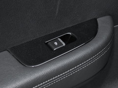 2018款 1.5T 自动领耀版