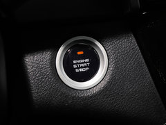 2018款 1.5T 自动领耀版