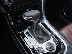 2018款 1.5T 自动领智版