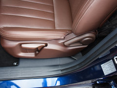 2018款 1.5T 自动领智版