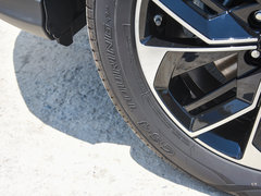 2018款 1.5T 手动领智版
