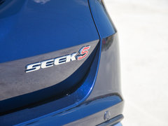 2018款 1.5T 手动领智版