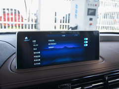 2018款 1.5T 手动领智版