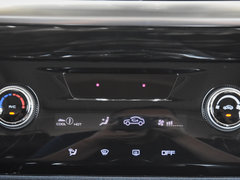 2018款 1.5T 手动领智版
