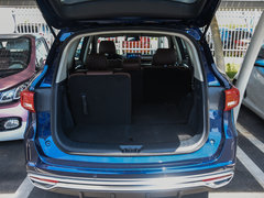 2018款 1.5T 手动领智版