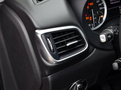 2018款 1.6T 两驱极限版