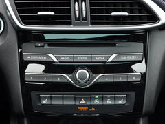 2018款 1.6T 两驱极限版