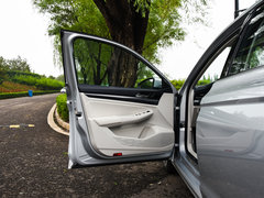 2019款 280TSI DSG豪华型