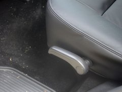2019款 3.0L 自动尊贵版