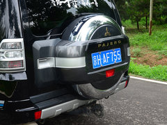 2019款 3.0L 自动尊贵版