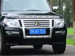 2019款 3.0L 自动尊贵版