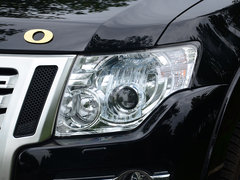2019款 3.0L 自动尊贵版
