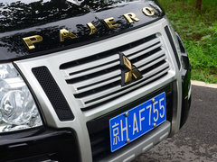 2019款 3.0L 自动尊贵版
