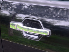 2019款 3.0L 自动尊贵版