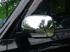 2019款 3.0L 自动尊贵版