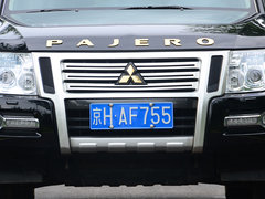 2019款 3.0L 自动尊贵版