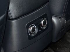 2019款 3.0L 自动尊贵版